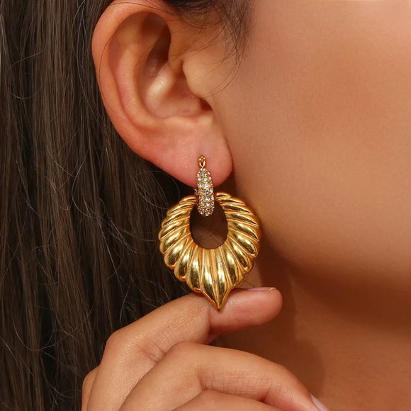 Zircon Micro Pave Chunky Palm Leaf Drop Statement Earrings 18K Gold Plated - Picture 2 of 7